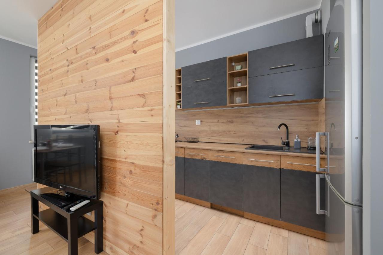Osiedle Avia Family Apartment In Krakow With Balcony By Noclegi Renters Luaran gambar